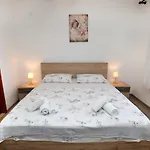 Gilan Appartement *